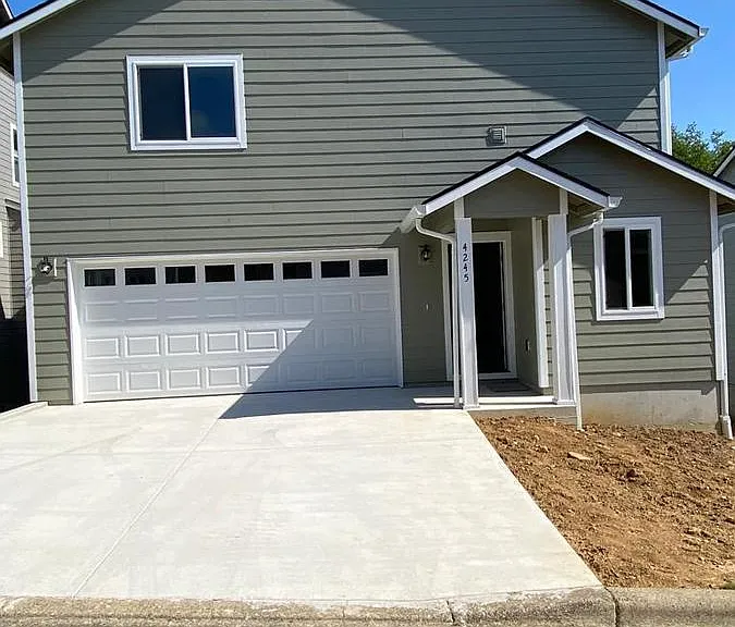 4245 Sequoia Loop — Photo 1