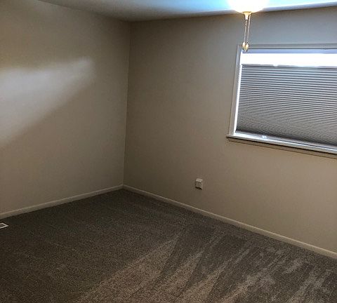 5th image of 3115 Franklin Park Dr