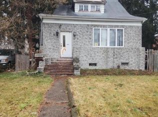 122 Poplar Ave, Hackensack, NJ 07601