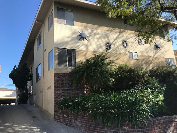 2nd image of 906 Centinela Ave APT 1