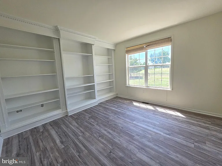 109 Masters Ln — Photo 27