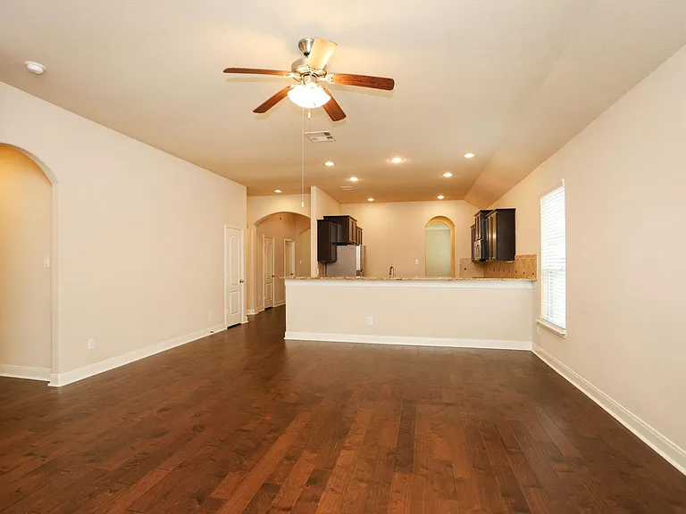 147 W Wading Pond Cir — Photo 13