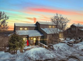 270 Big Pocono Pass, Tannersville, PA 18372