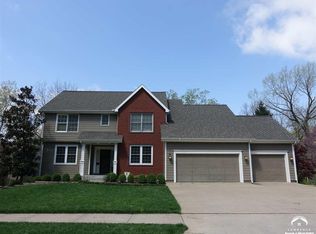 1213 Vantuyl Dr, Lawrence, KS 66049