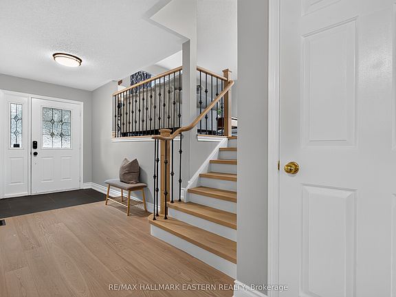 4th image of 18 Hodgson St