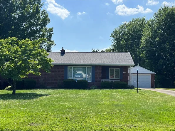 642 S 3rd St, Sharpsville, PA 16150