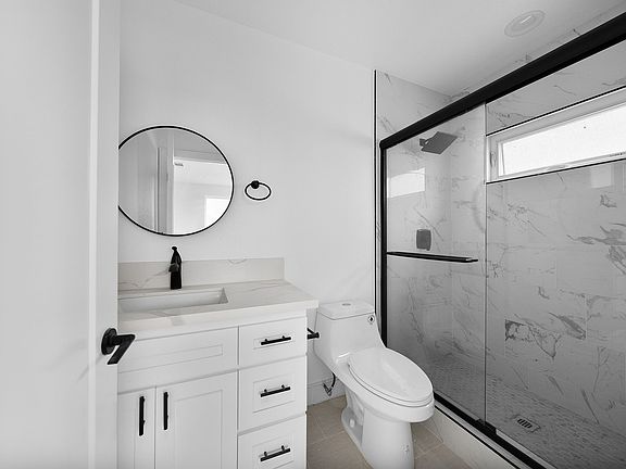 5th image of 6645 Beck Ave #6645