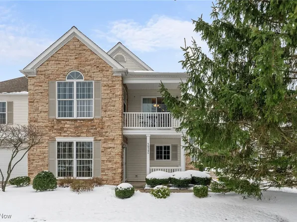 5658 S Greenway Ct #C, Cleveland, OH 44143