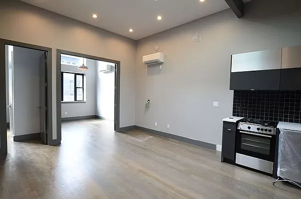 Rented by Urban Pads | media 2