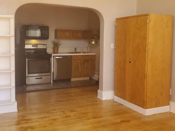 310 Center Ave #204