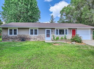 308 Marvin Elwood Rd, Monticello, MN 55362