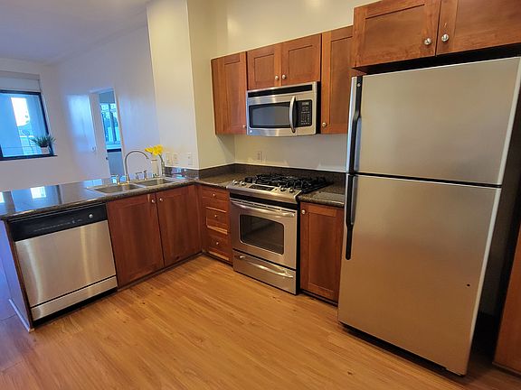 3rd image of 1551 4th Ave Unit 306