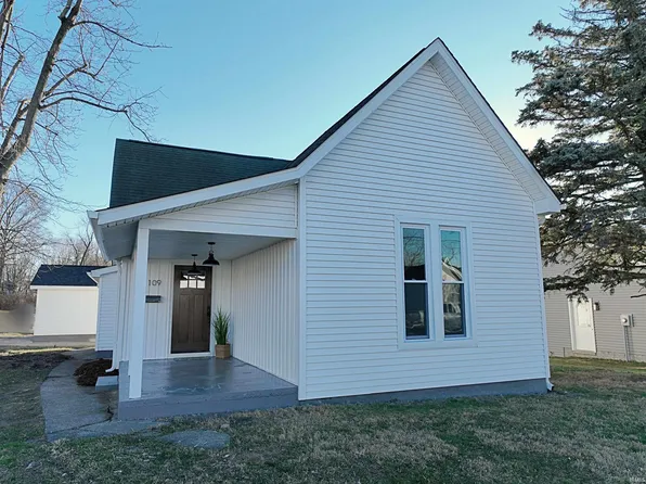 1109 Washington Ave, Washington, IN 47501