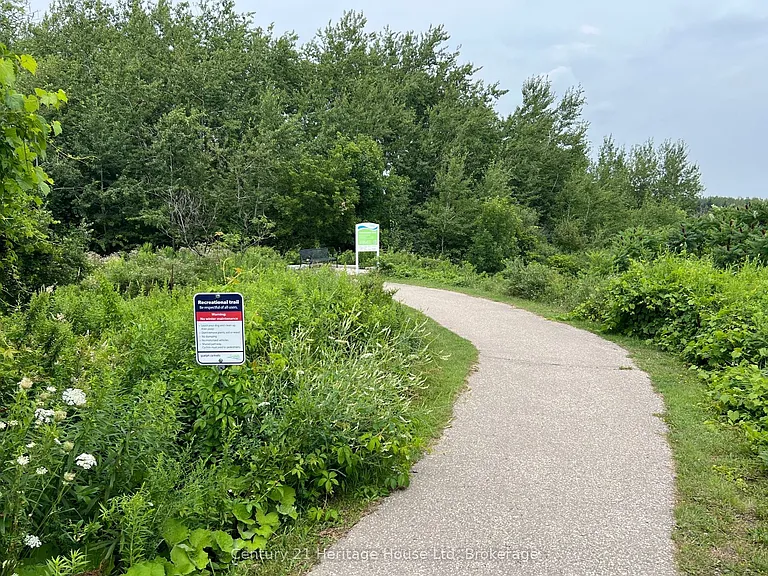 654 Woodlawn Rd E #B — Photo 42