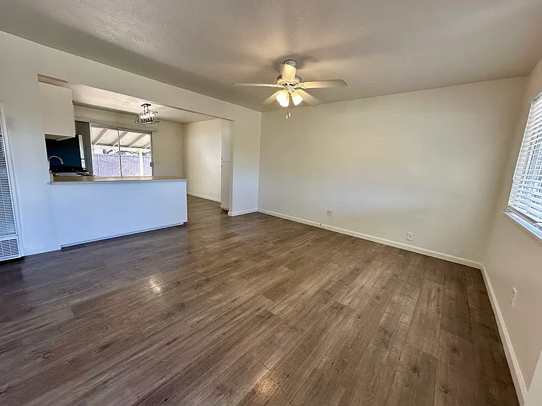 107 Bailhache Ave — Photo 3