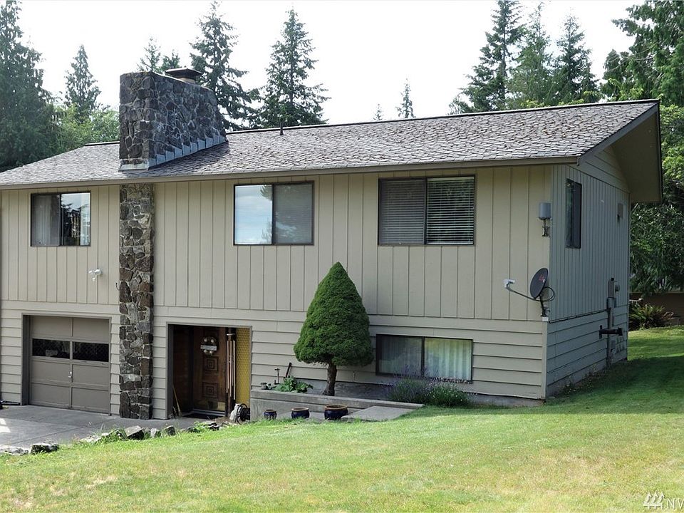 1st image of 590 Rainier Ln
