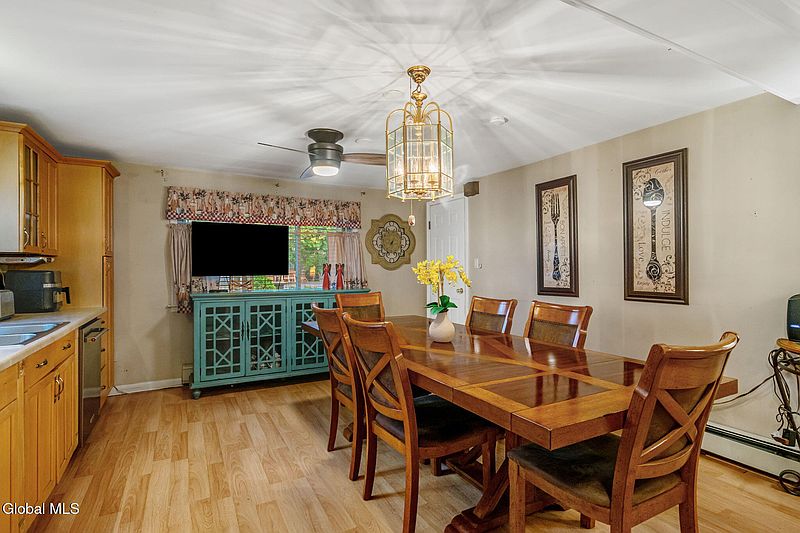 5th image of 3206 Guilderland Avenue