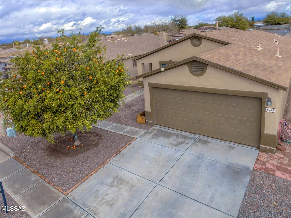 1st image of 6235 S Avenue De La Chandelle