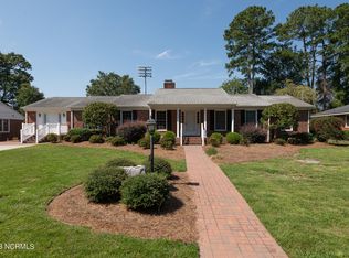 1706 Rosewood Dr, Greenville, NC 27858
