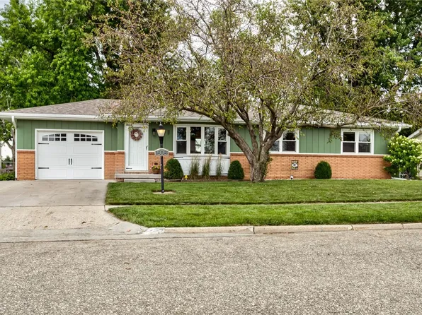 508 Preston Dr, Huxley, IA 50124