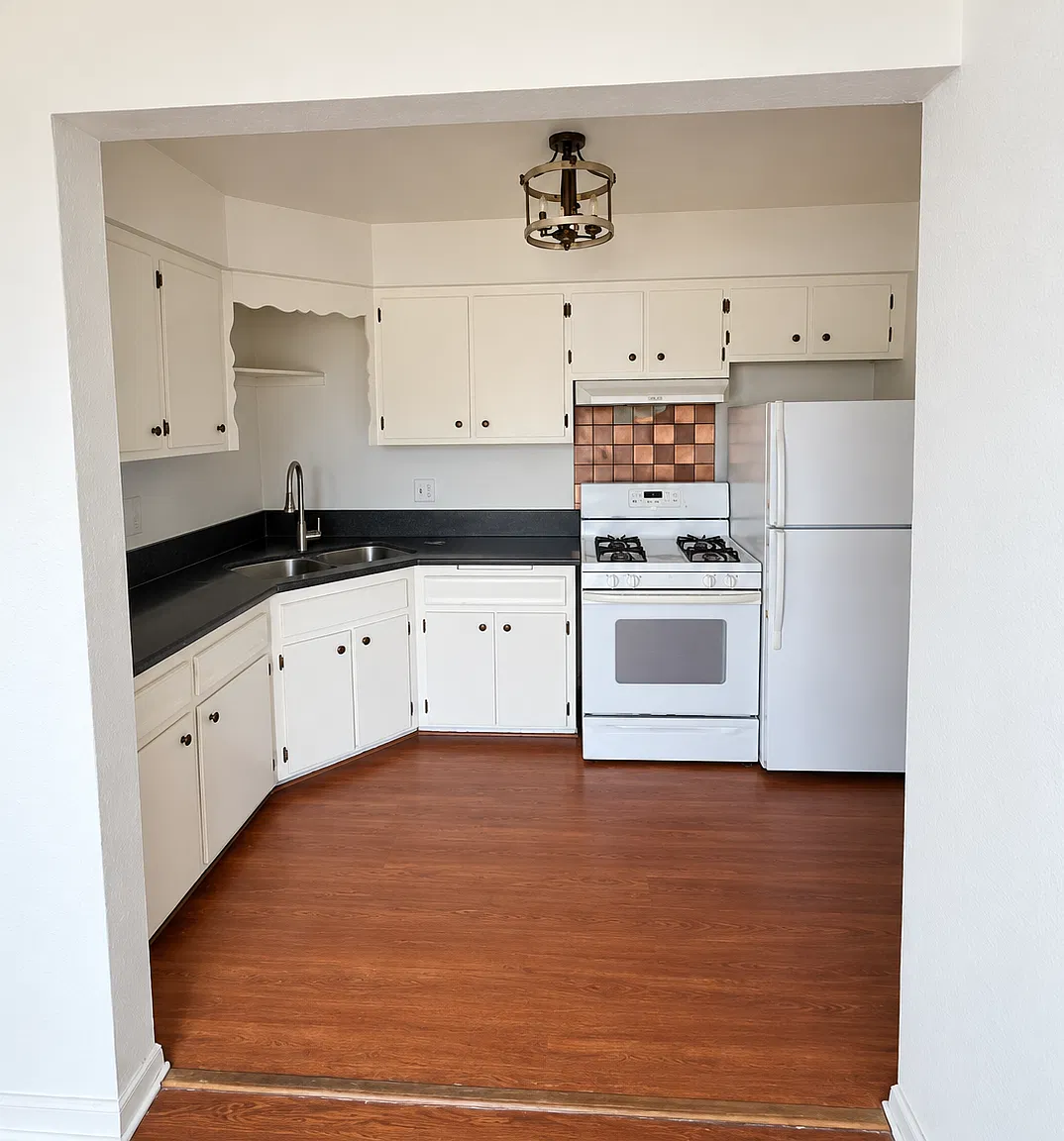11032 S Kilbourn Ave — Photo 1