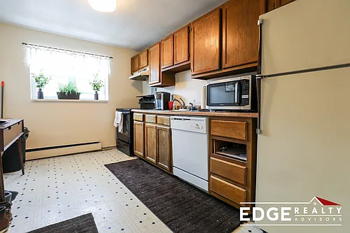 49 Colborne Rd Photo 1