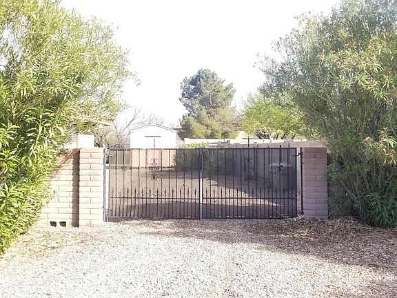 4th image of 3722 E Trevino Drive