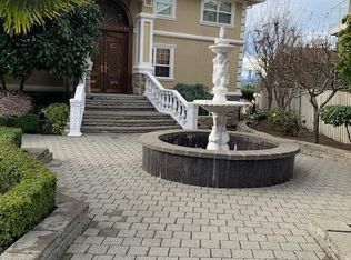 2825 67th Ave SE, Mercer Island, WA 98040