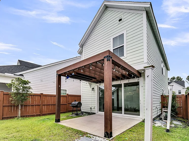 396 Ripple Park Dr — Photo 45