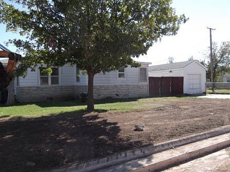 2nd image of 1612 NW Floyd Ave