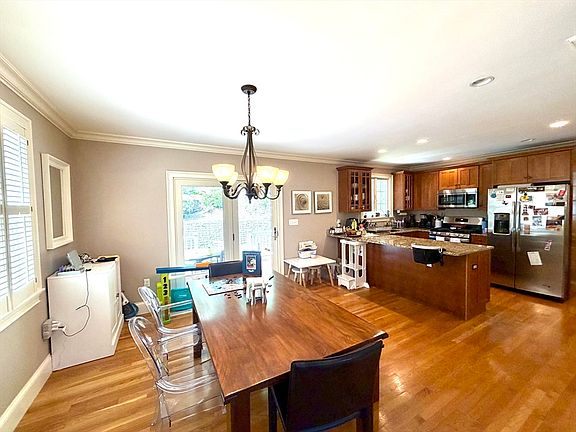5th image of 77 Hackensack Rd