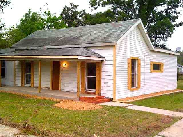 May 26 2011