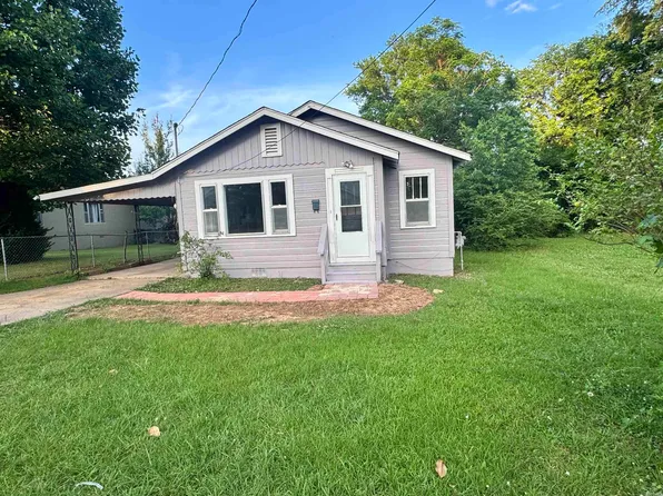 126 Gardner St, Hot Springs, AR 71913