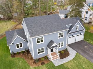 42 Oakridge Ave, Natick, MA 01760