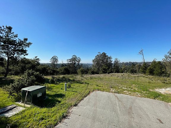 3rd image of 8571 Donnys Ridge Rd