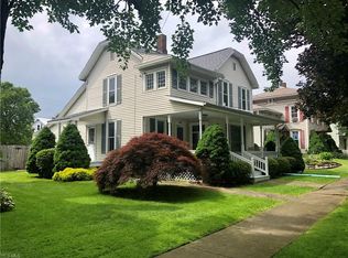 146 N Main St, Creston, OH