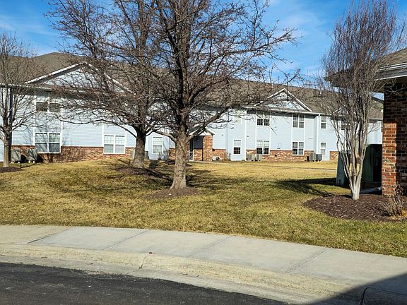 4th image of 2315 Greenwald St #1074