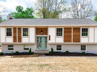 6865 Cooper Rd, Cincinnati, OH 45242