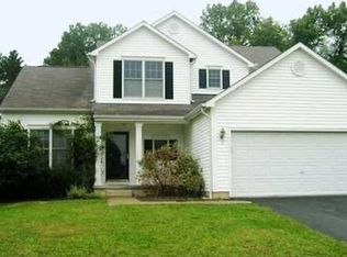 8424 Gainer Dr, Lewis Center, OH 43035