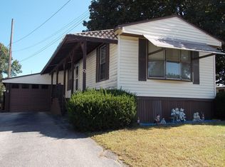 9 Irene Ave #11B, Webster, MA 01570