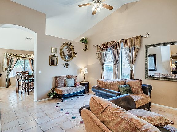 5th image of 9557 N Elan Ln