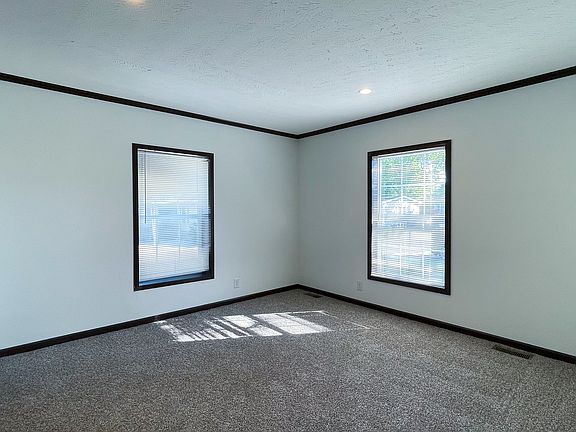 5th image of 6462 Breezeway Dr #184