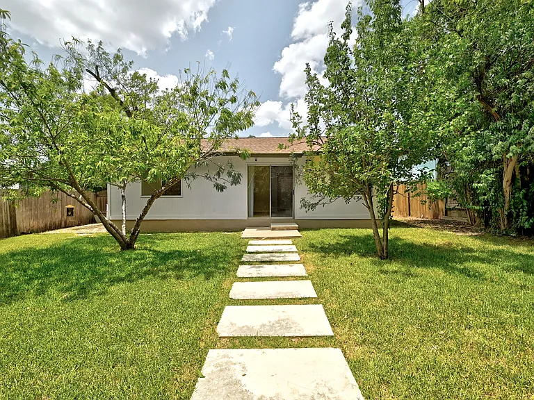 6609 Branchwood Dr — Photo 25