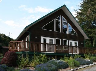 47269 Lakes End Dr, Langlois, OR 97450