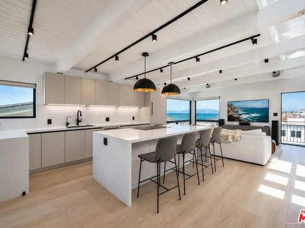 221 36th St, Manhattan Beach, CA 90266