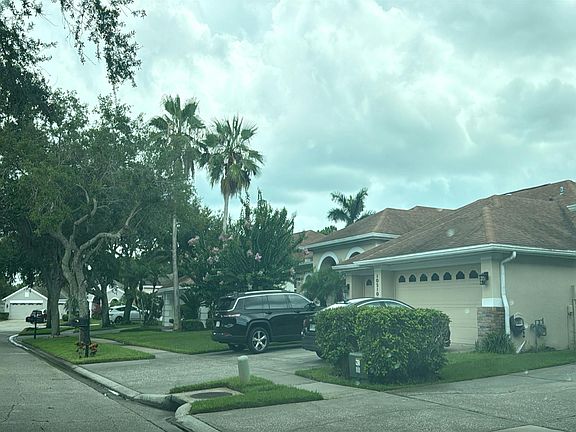 4th image of 10510 Rochester Way