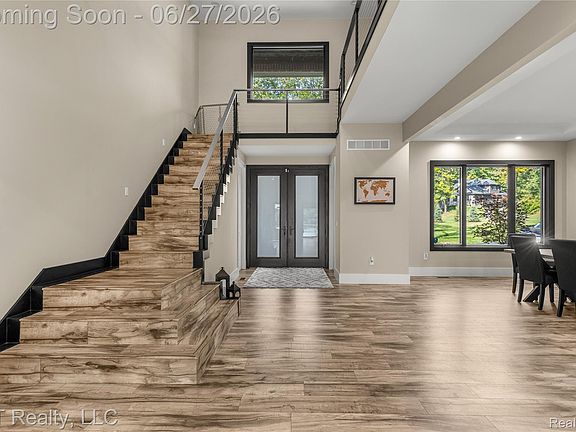 5th image of 5029 Forest Valley Dr