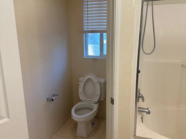 2890 Peppertree Way — Photo 11