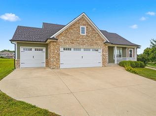 800 Cutters Corner Ln, Columbia, MO 65201