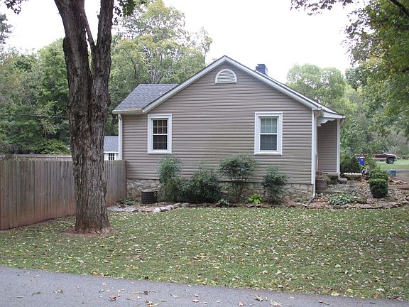 3rd image of 502 Lansdale Ave